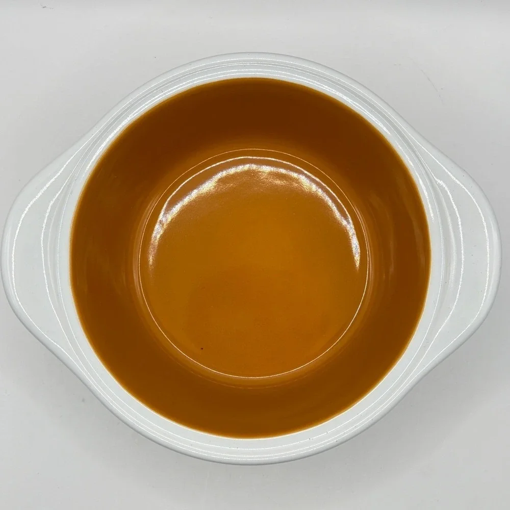 Pampered Chef Mini Casserole Dish with Lid White Orange holds 3‎ Cups